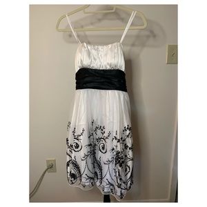 Strapless evening dress